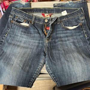 Lucky brand blue jeans